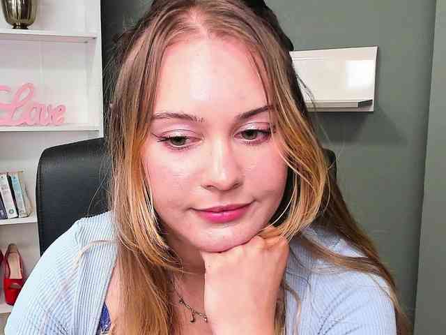 PERFECTvaleria webcam
