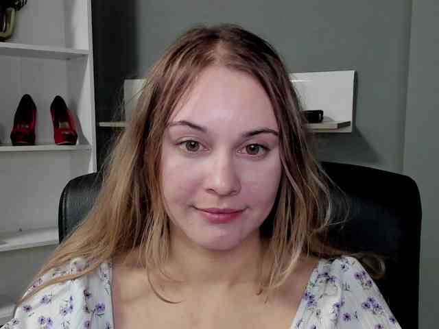 PERFECTvaleria webcam