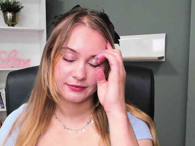 PERFECTvaleria webcam