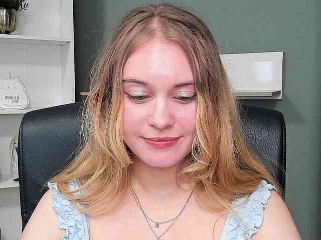 PERFECTvaleria webcam