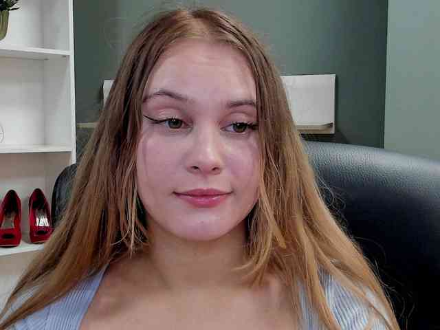 PERFECTvaleria webcam