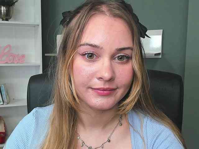 PERFECTvaleria webcam