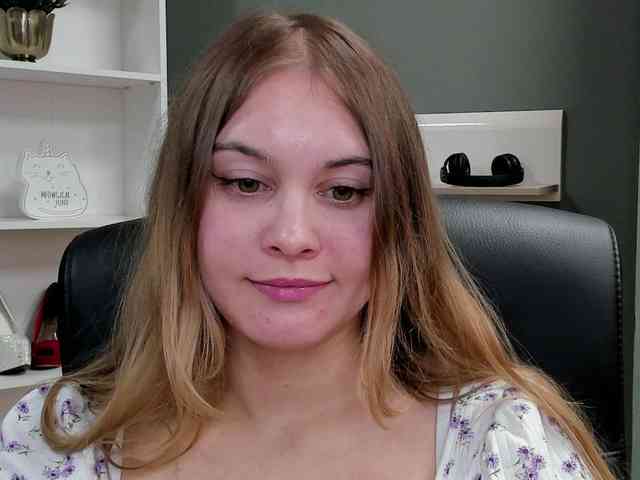 PERFECTvaleria webcam