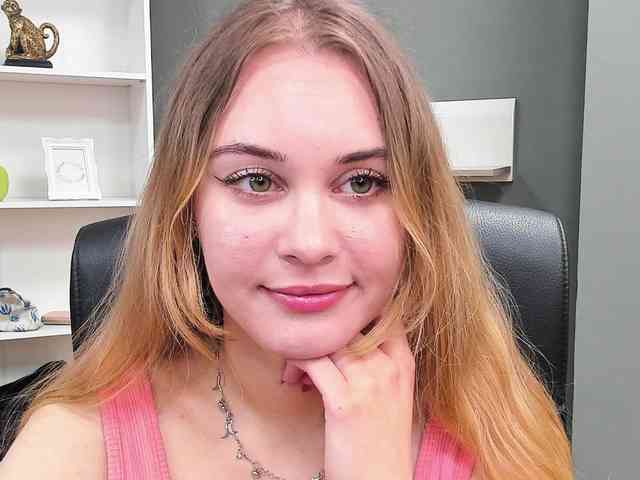 PERFECTvaleria webcam