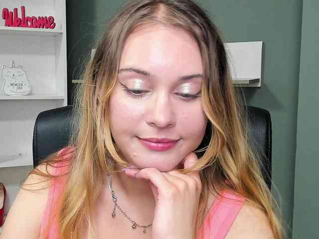 PERFECTvaleria webcam