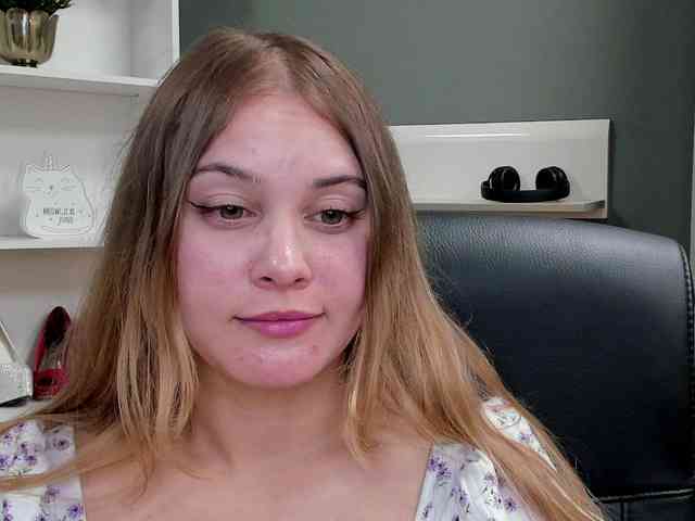 PERFECTvaleria webcam