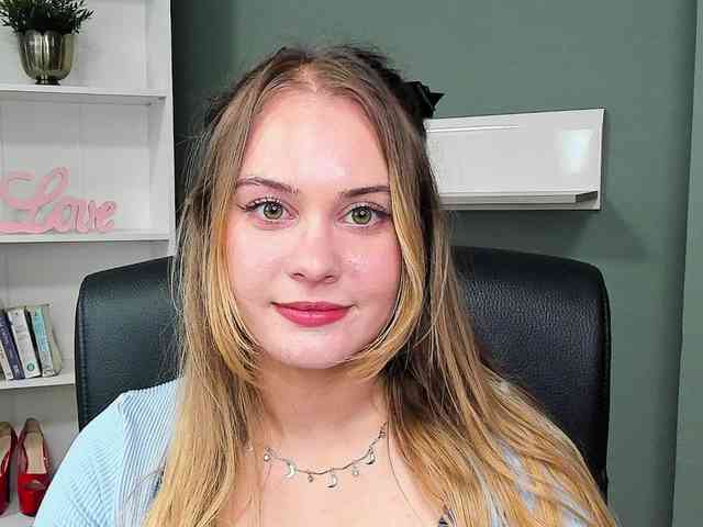 PERFECTvaleria webcam