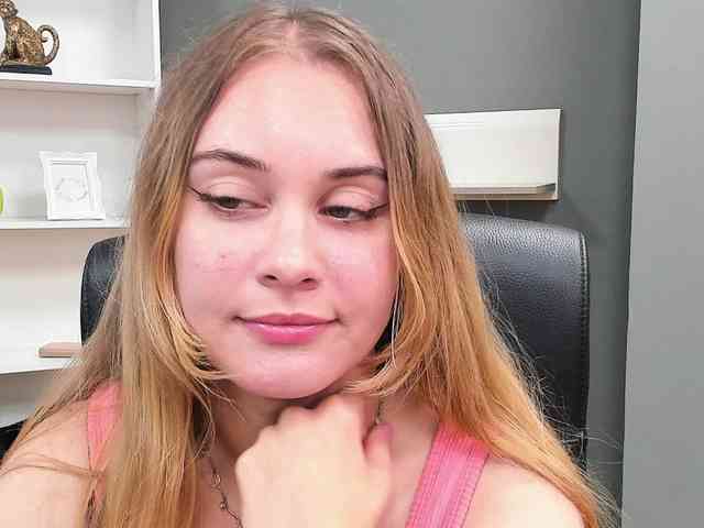 PERFECTvaleria webcam