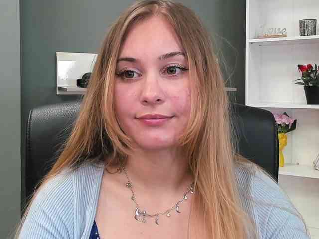 PERFECTvaleria webcam