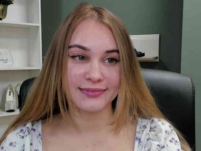 PERFECTvaleria webcam