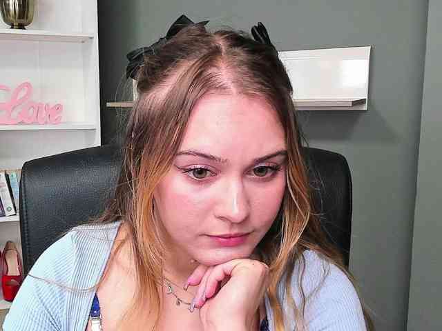 PERFECTvaleria webcam