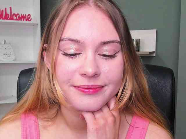 PERFECTvaleria webcam