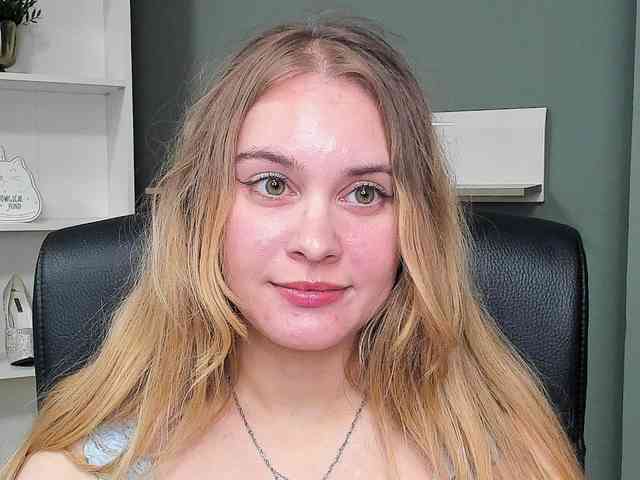 PERFECTvaleria webcam