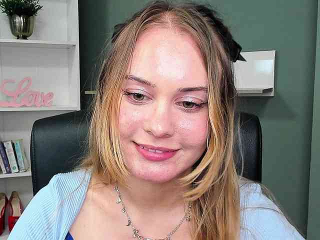 PERFECTvaleria webcam