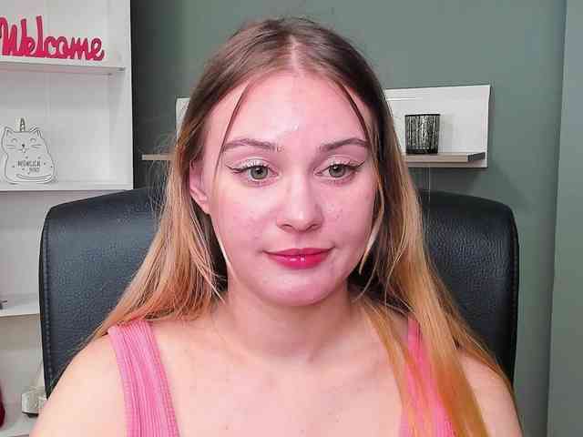 PERFECTvaleria webcam