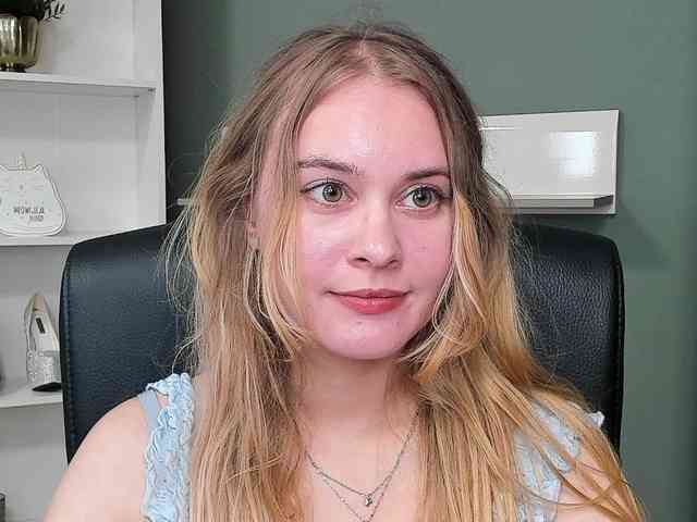 PERFECTvaleria webcam
