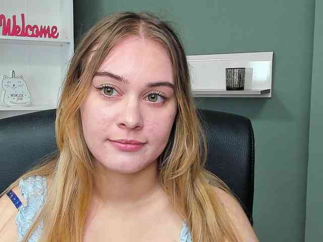 PERFECTvaleria webcam
