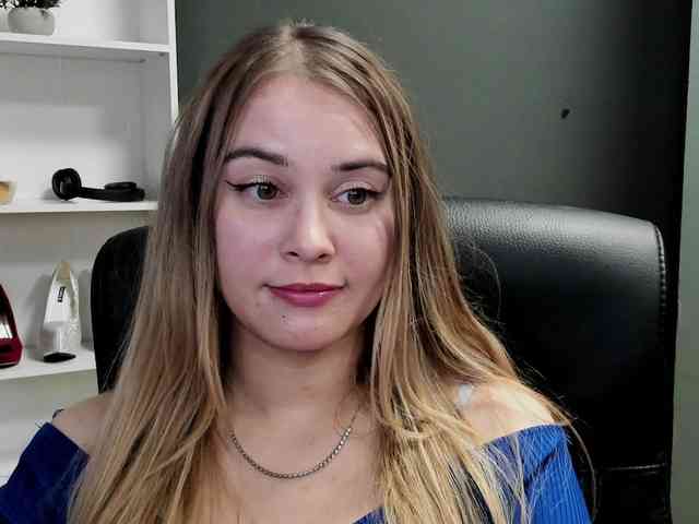 PERFECTvaleria webcam