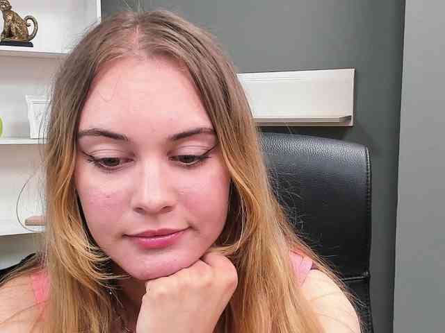 PERFECTvaleria webcam