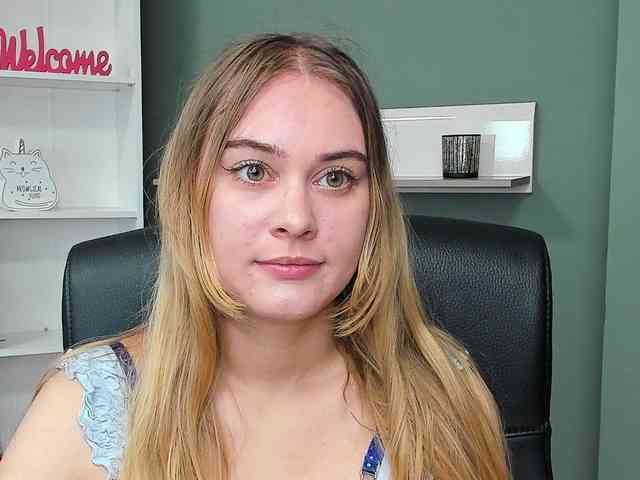PERFECTvaleria webcam