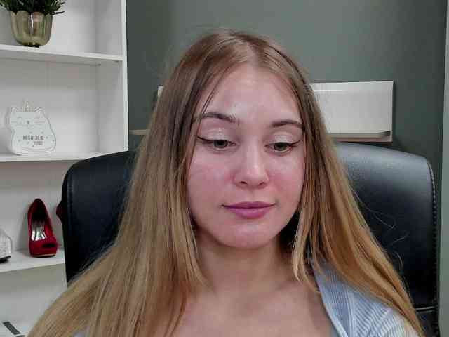 PERFECTvaleria webcam