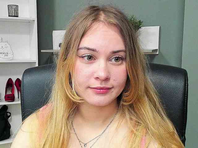 PERFECTvaleria webcam
