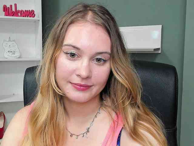 PERFECTvaleria webcam