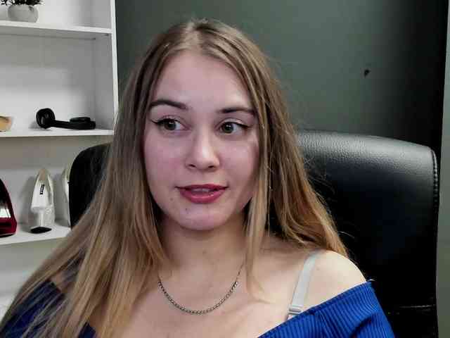 PERFECTvaleria webcam