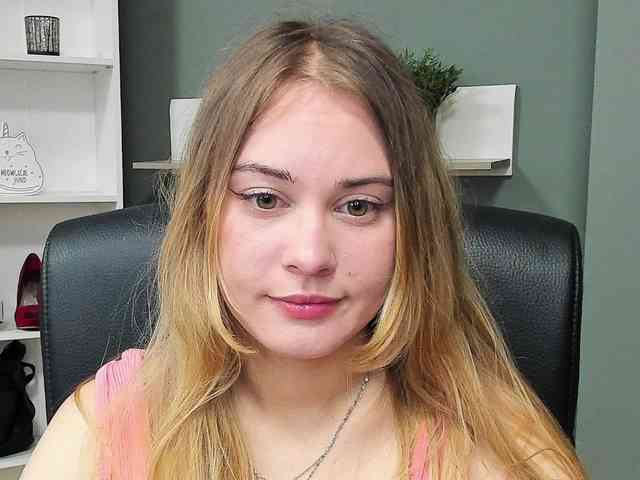 PERFECTvaleria webcam