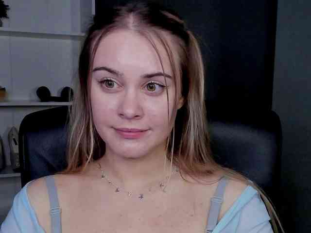 PERFECTvaleria webcam