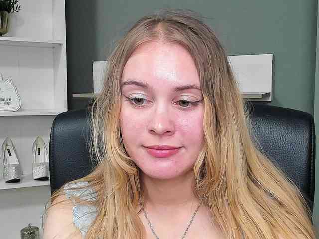 PERFECTvaleria webcam