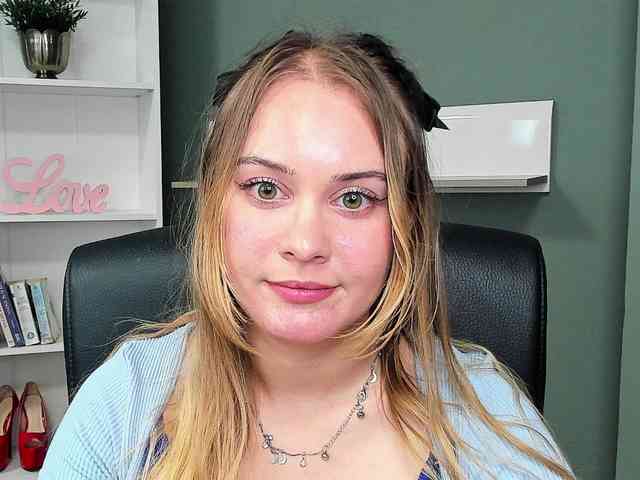 PERFECTvaleria webcam