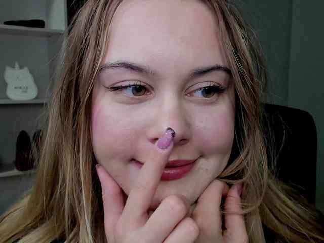 PERFECTvaleria webcam