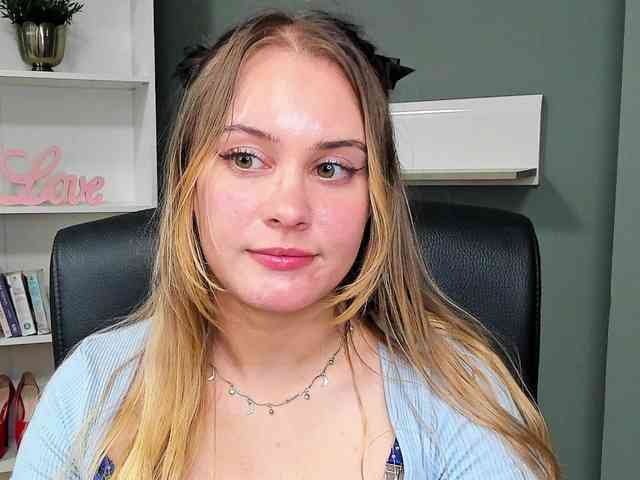 PERFECTvaleria webcam