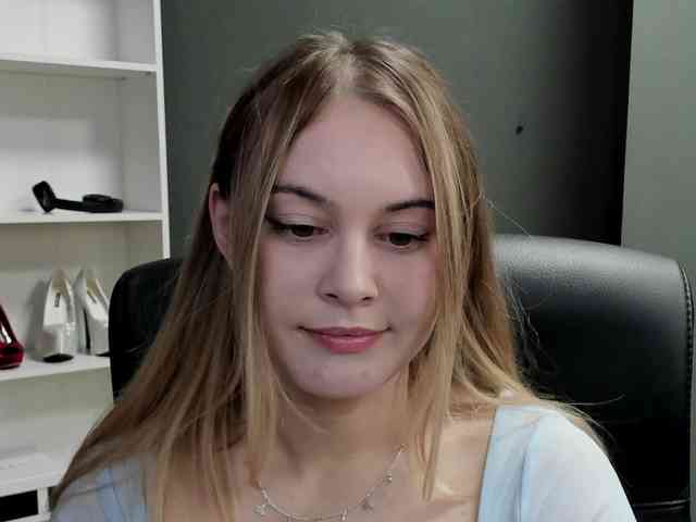 PERFECTvaleria webcam