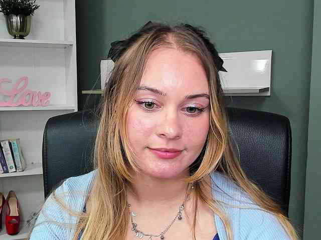 PERFECTvaleria webcam