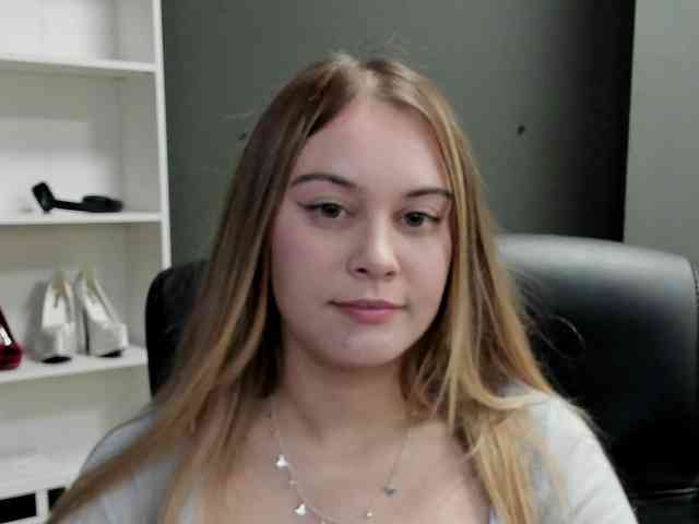 PERFECTvaleria webcam