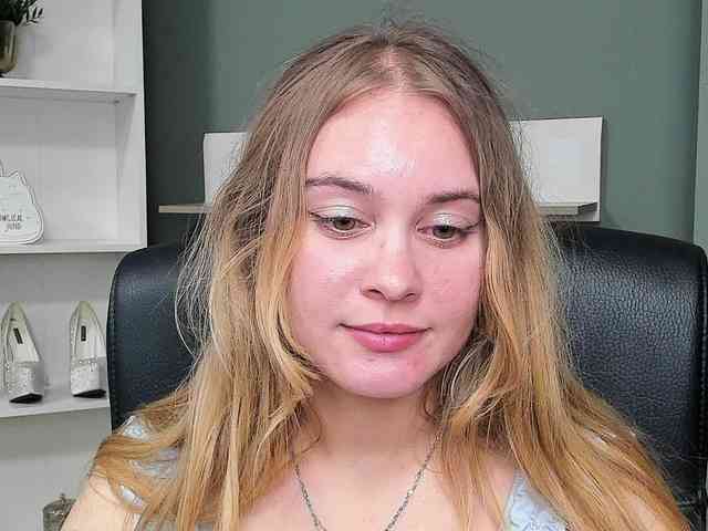 PERFECTvaleria webcam