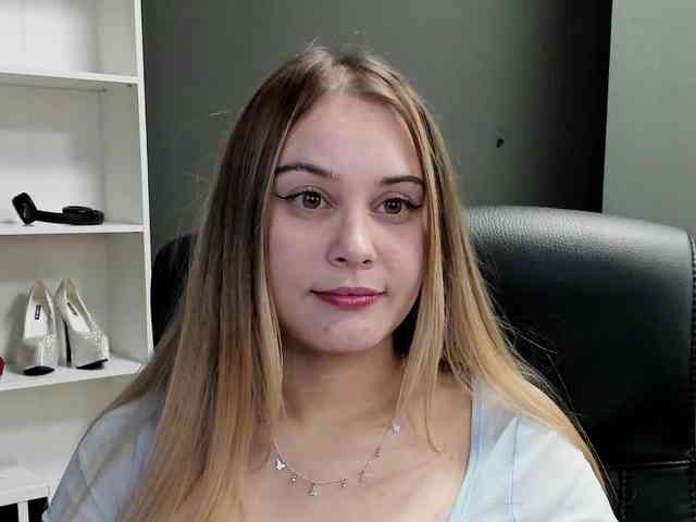 PERFECTvaleria webcam