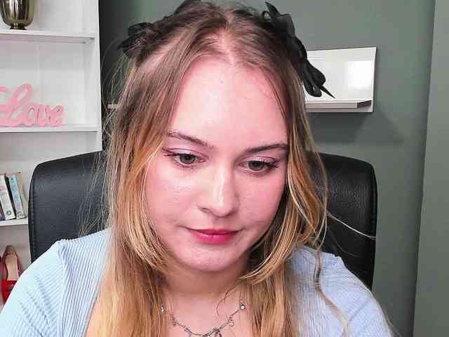 PERFECTvaleria webcam
