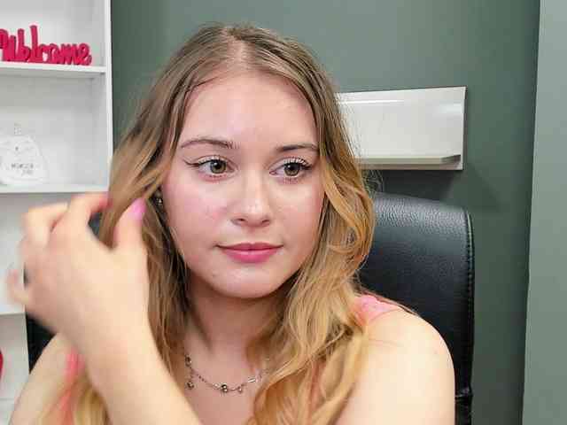 PERFECTvaleria webcam