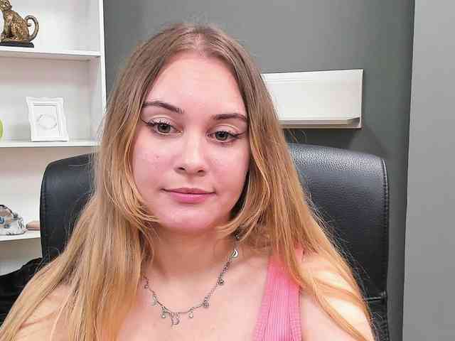 PERFECTvaleria webcam