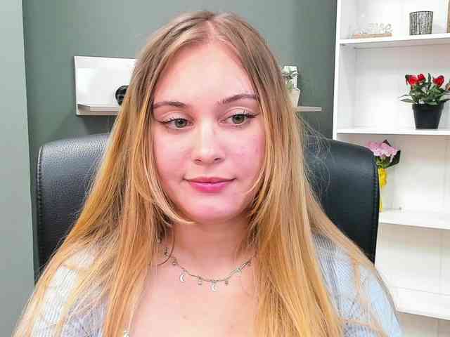 PERFECTvaleria webcam