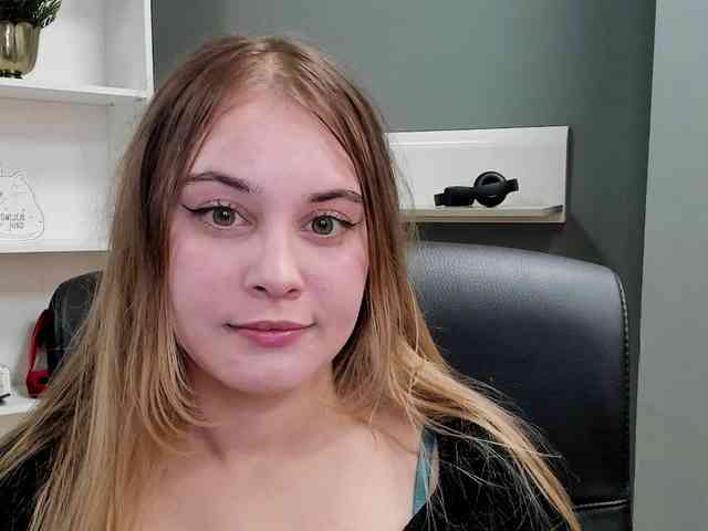 PERFECTvaleria webcam