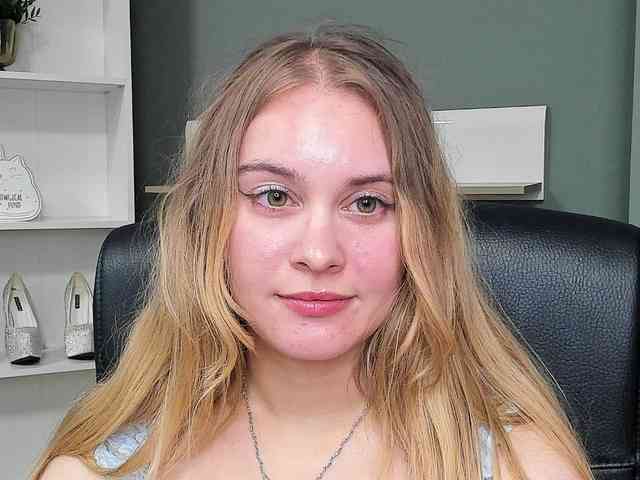 PERFECTvaleria webcam