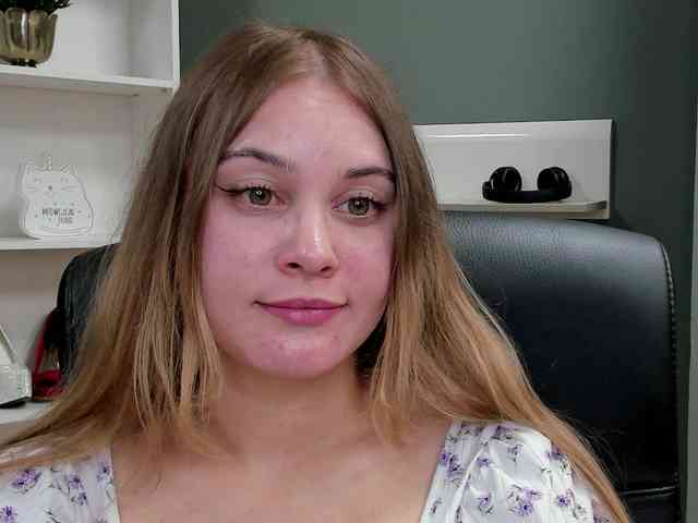 PERFECTvaleria webcam