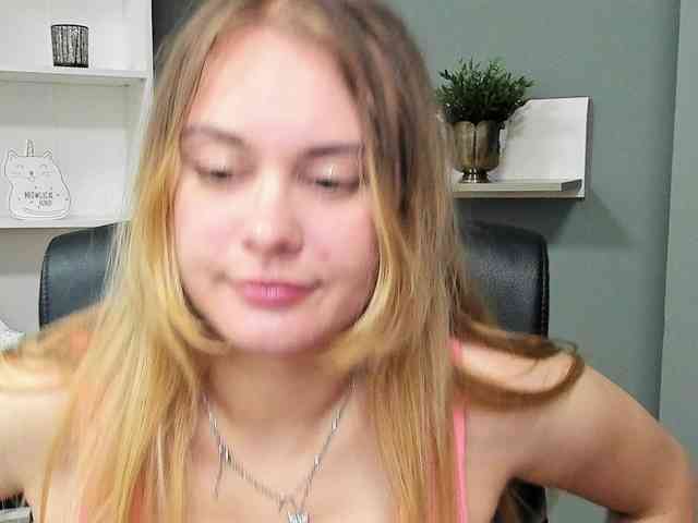 PERFECTvaleria webcam
