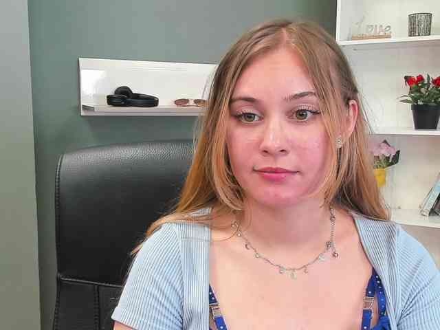 PERFECTvaleria webcam