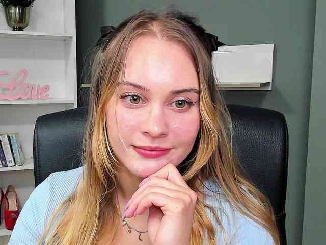 PERFECTvaleria webcam