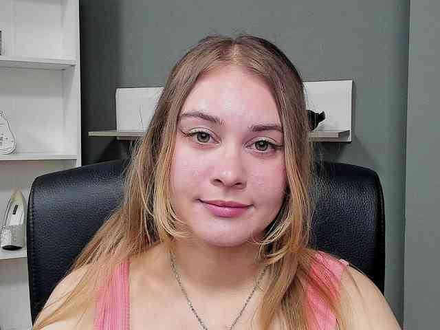 PERFECTvaleria webcam